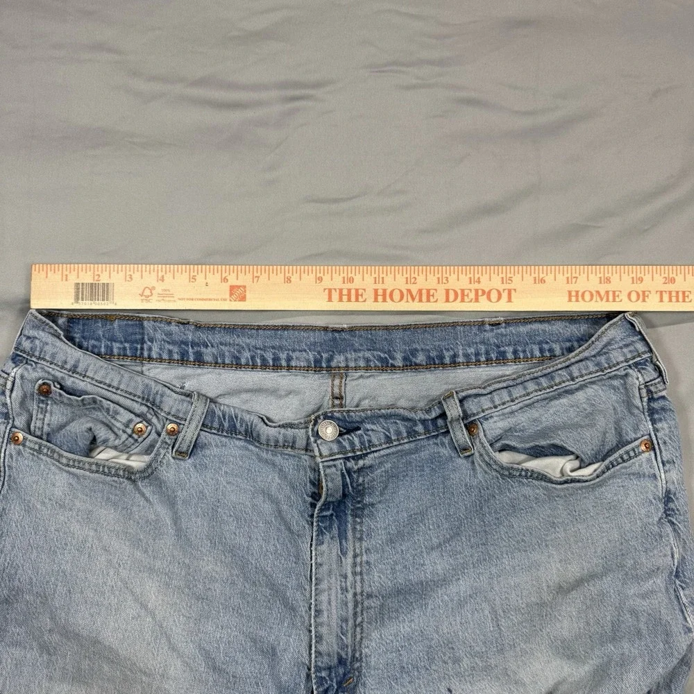 Levis 541 Jeans Men 42X30 (Acutal 38x28) Light Blue Straight Leg Athletic Cotton